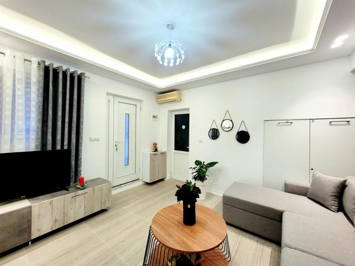 Anis Apartments Saranda Dış mekan fotoğraf